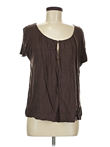 Studio Y Short Sleeve Top (view 1)