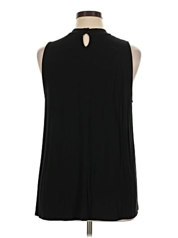Everleigh Sleeveless Blouse (view 2)