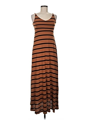 Forever 21 Casual Dress (view 1)