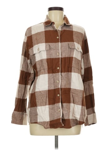 Old Navy Long Sleeve Button-Down Shirt (view 1)