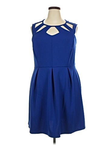 En Focus Studio Cocktail Dress (view 1)