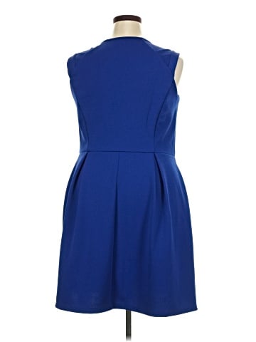 En Focus Studio Cocktail Dress (view 2)