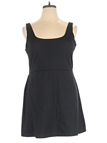 Gap Fit Romper (view 1)