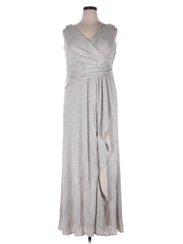 Oleg Cassini Casual Dress (view 1)