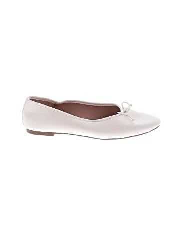 Old Navy Flats (view 1)