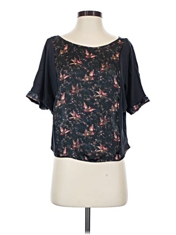 Tiny Short Sleeve Blouse (view 1)