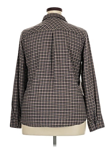 Maurices Long Sleeve Button-Down Shirt (view 2)