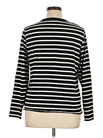 Old Navy Long Sleeve T-Shirt (view 2)