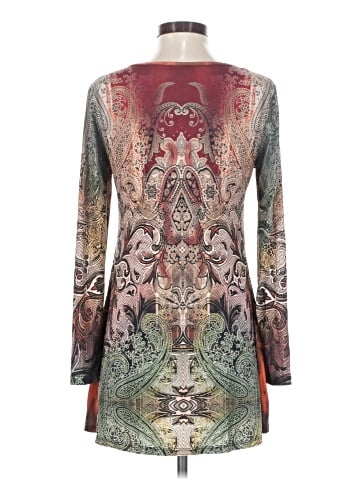 MESMERIZE Long Sleeve Top (view 2)