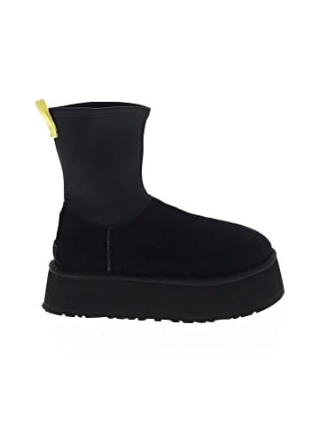Ugg Boots (view 1)