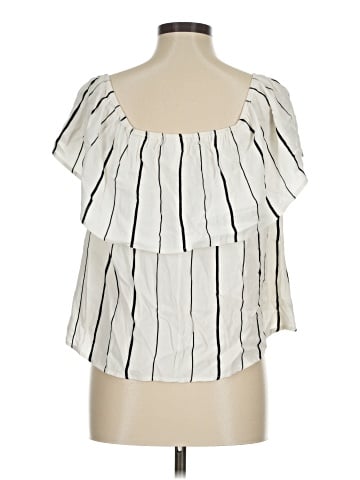 Lulus Sleeveless Blouse (view 2)
