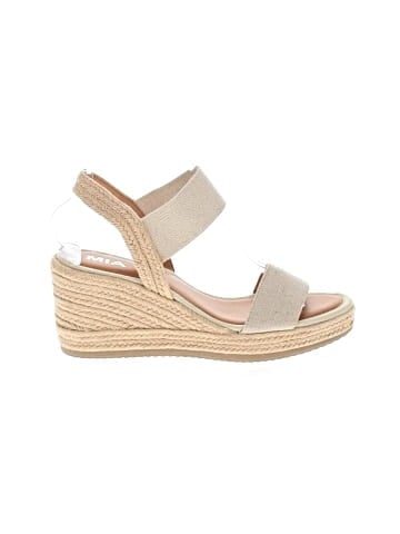 Mia Wedges (view 1)