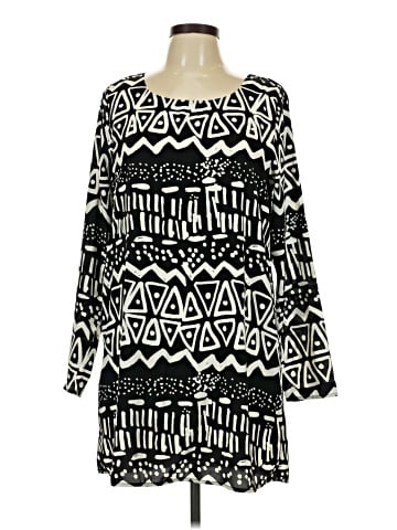Everly Casual Dress (view 1)