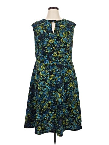 London Times Casual Dress (view 1)
