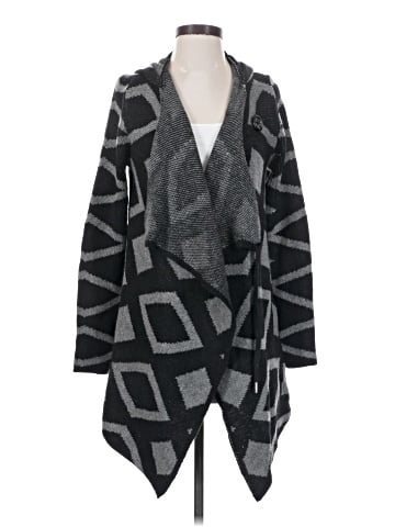 Fylo Cardigan (view 1)