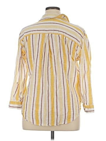 Club Z Collection 3/4 Sleeve Button-Down Shirt (view 2)