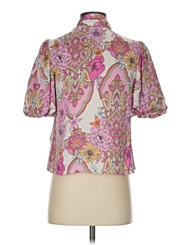 Elliatt Short Sleeve T-Shirt (view 2)