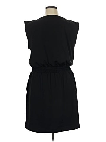 Lou & Grey Casual Dress (view 2)