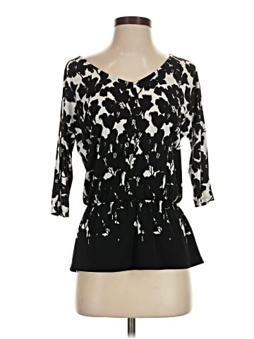 White House Black Market 3/4 Sleeve Top (view 1)