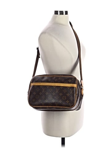 Louis Vuitton Vintage Monogram Reporter PM Crossbody  (view 2)