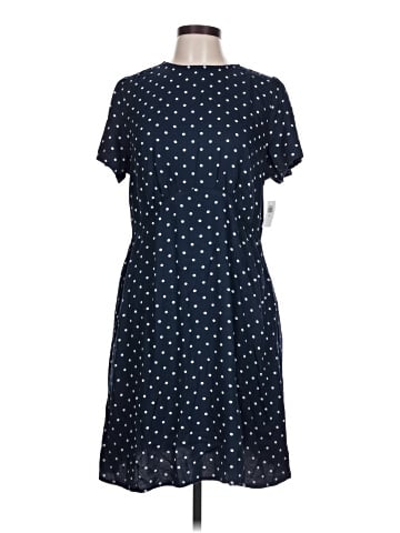 Old Navy Casual Dress (view 1)