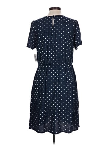 Old Navy Casual Dress (view 2)