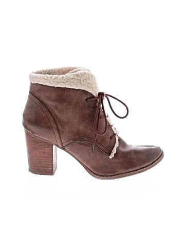 Restricted Shoes Ankle Boots (view 1)