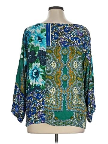 Tiny 3/4 Sleeve Blouse (view 2)
