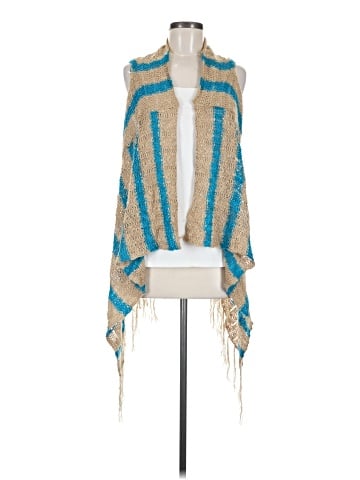 Hayden Poncho (view 1)