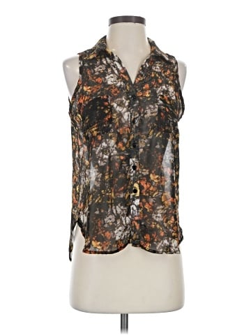 Lily White Sleeveless Button-Down Shirt (view 1)