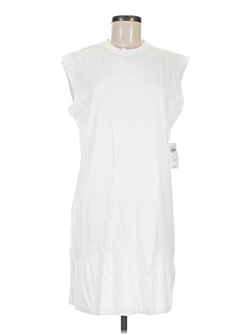 Abercrombie & Fitch Casual Dress (view 1)