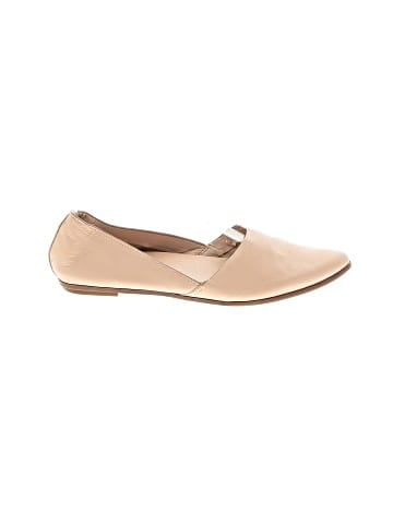 Aldo Flats (view 1)