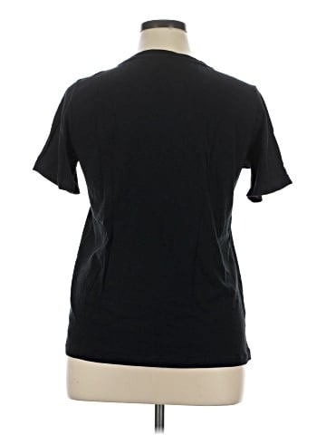 Uniqlo Short Sleeve T-Shirt (view 2)