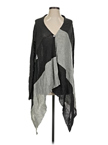 Oddi Poncho (view 1)