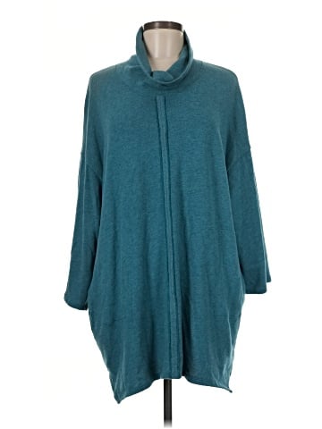 Purejill Poncho (view 1)