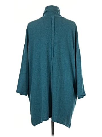 Purejill Poncho (view 2)