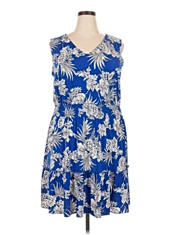 En Focus Cocktail Dress (view 1)