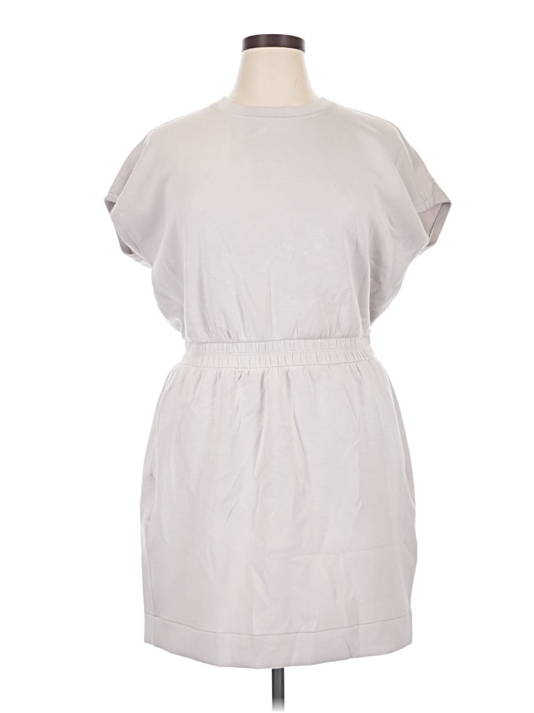 Pre-owned Spanx Casual Dress In Gray