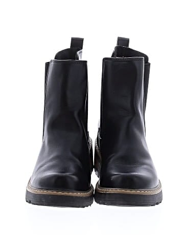 Universal Thread Ankle Boots (view 2)