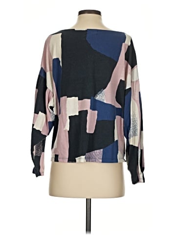 t.la Long Sleeve T-Shirt (view 2)