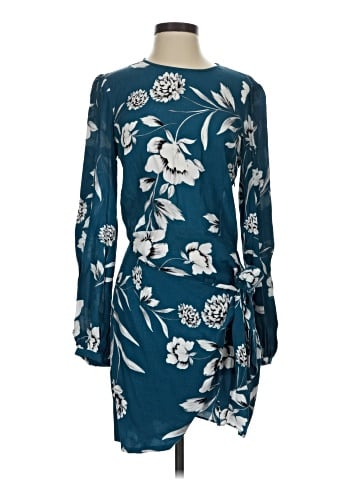 Yumi Kim Casual Dress (view 1)