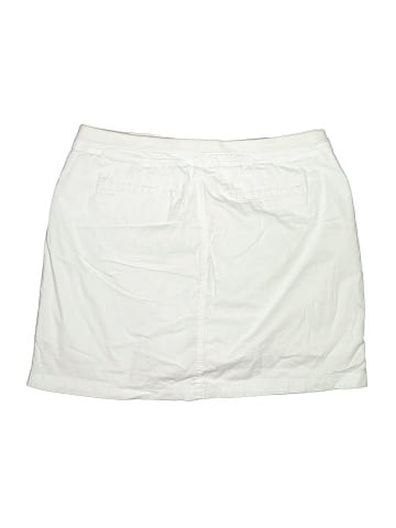 Karen Scott Skort (view 2)