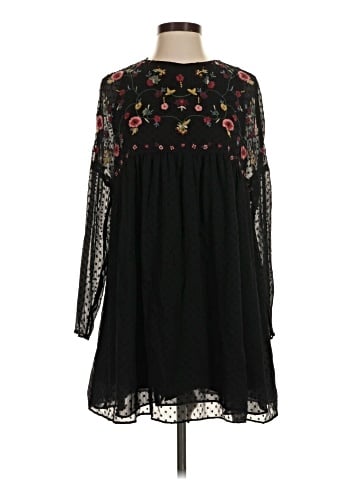 Trafaluc by Zara Casual Dress (view 1)