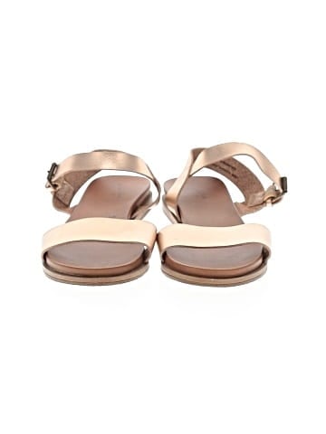 Universal Thread Sandals (view 2)