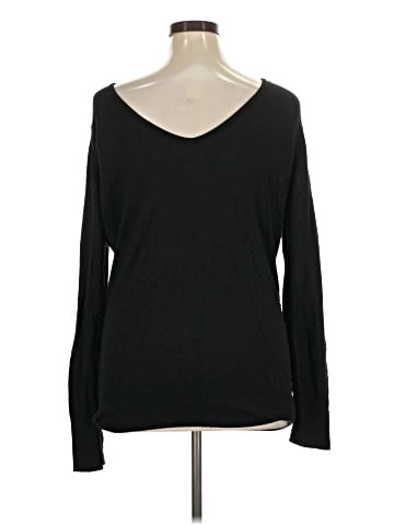 Jennifer Lopez Long Sleeve T-Shirt (view 2)