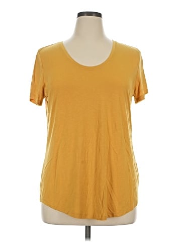 a.n.a. A New Approach Short Sleeve T-Shirt (view 1)