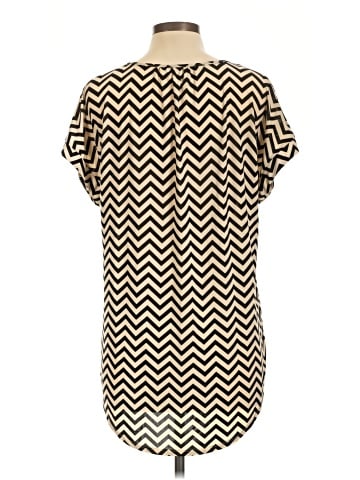 Tacera Short Sleeve Blouse (view 2)