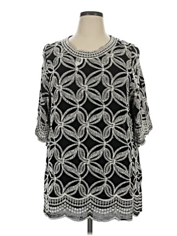 Solitaire 3/4 Sleeve Blouse (view 1)