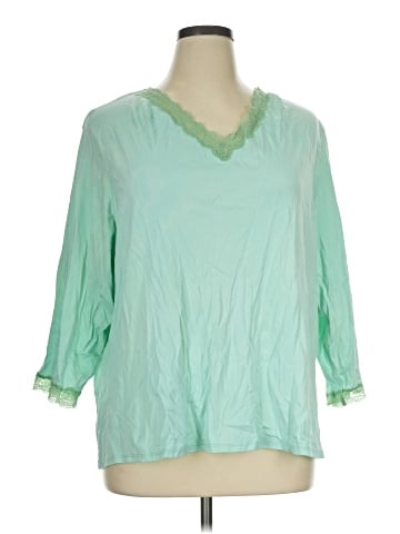 Worthington 3/4 Sleeve Blouse (view 1)
