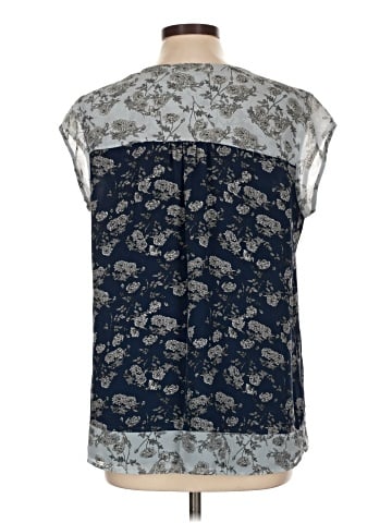 DR2 Short Sleeve Blouse (view 2)
